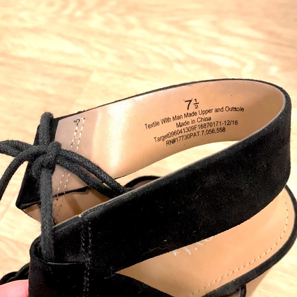 Merona Black Heel - Picture 4 of 4